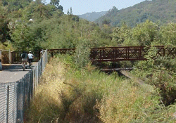 Los Gatos Creek Trail