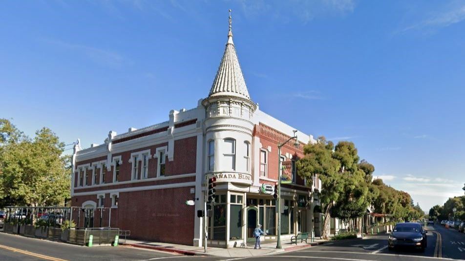 La Canada Building
